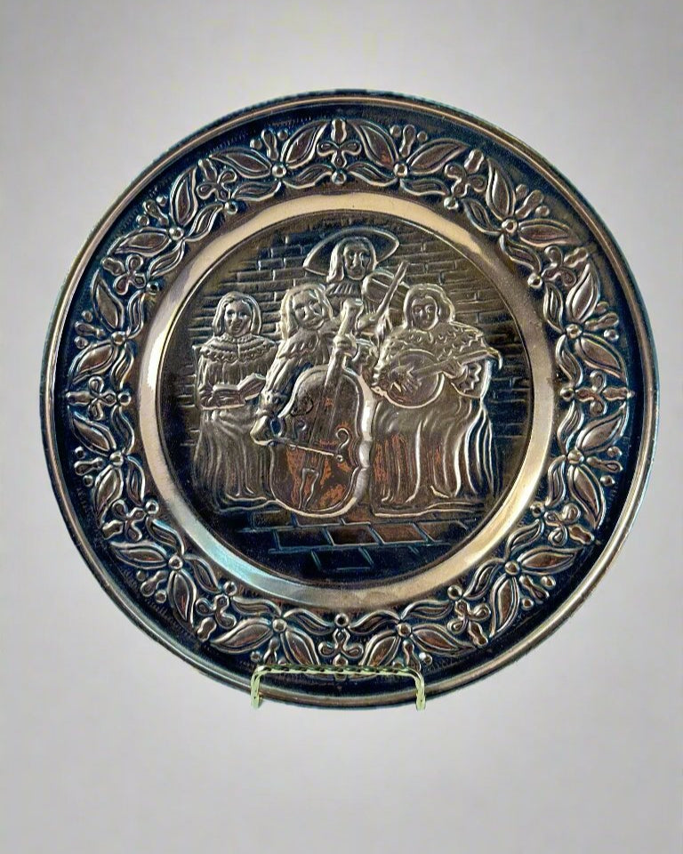 Vintage Hammered Brass Plate Wall Hanging Plaque